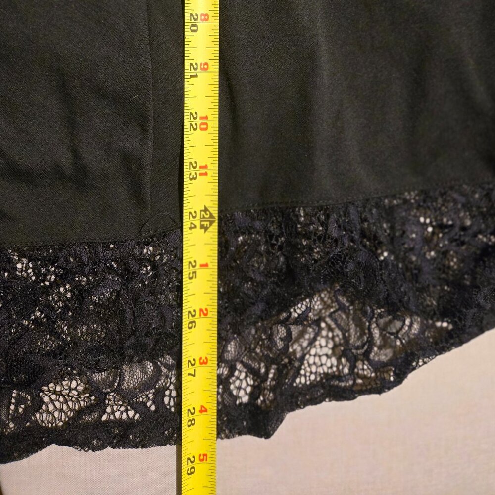 HOT TOPIC BLACK HARNESS & COLD SHOULDER MAXI DRESS 4 4X - Picture 14 of 16